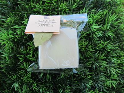 Foto von neutrale-Seife (Seide- und Sheabutter)
